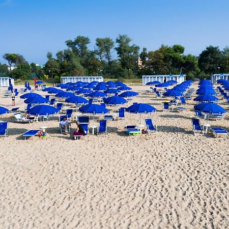 Aparthotel Residenza Al Parco Bibione Exterior foto