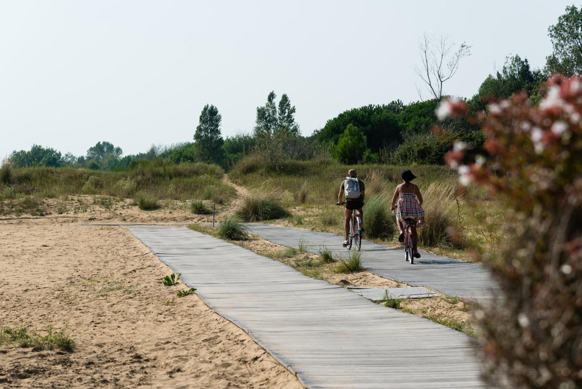 Aparthotel Residenza Al Parco Bibione Exterior foto