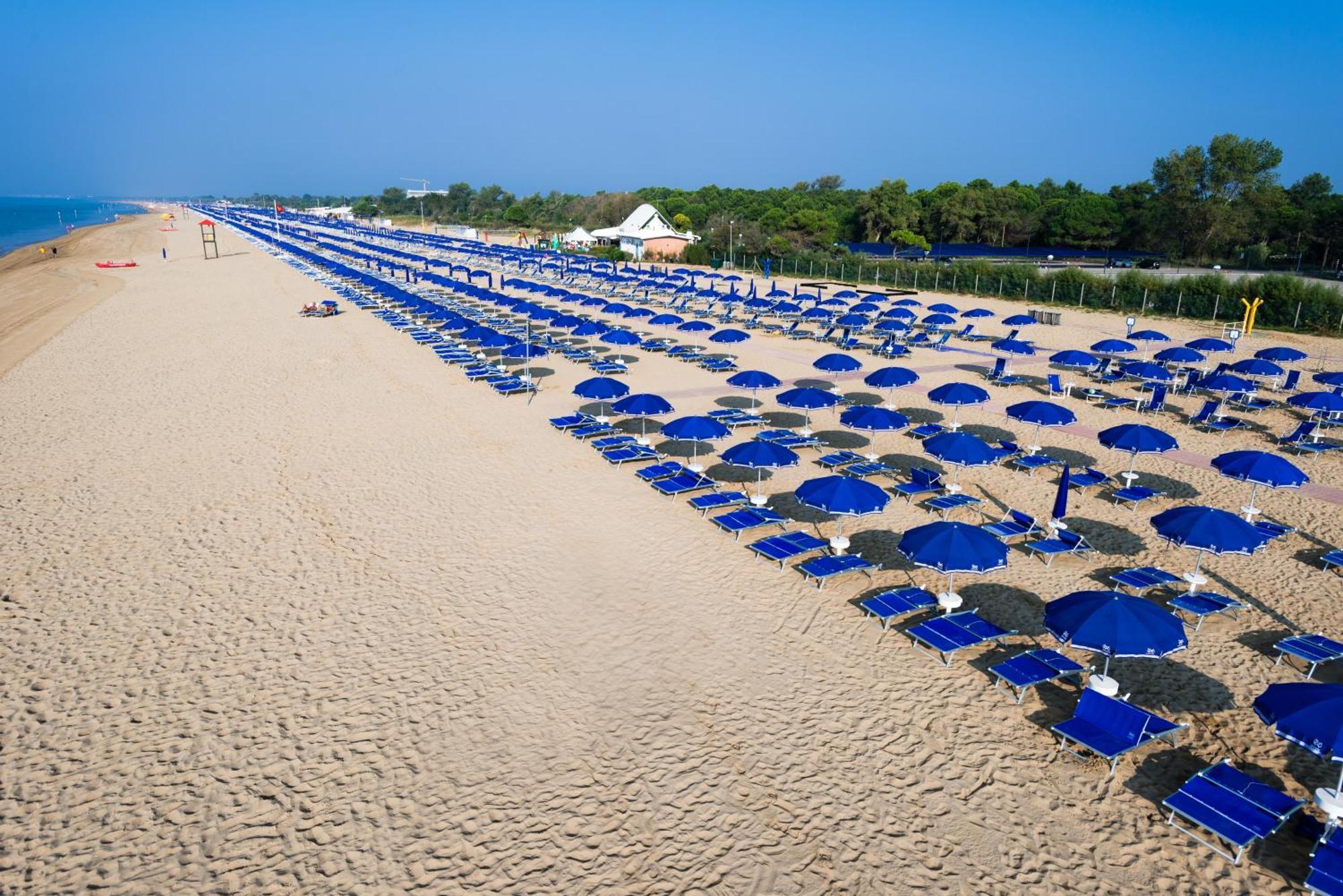 Aparthotel Residenza Al Parco Bibione Exterior foto