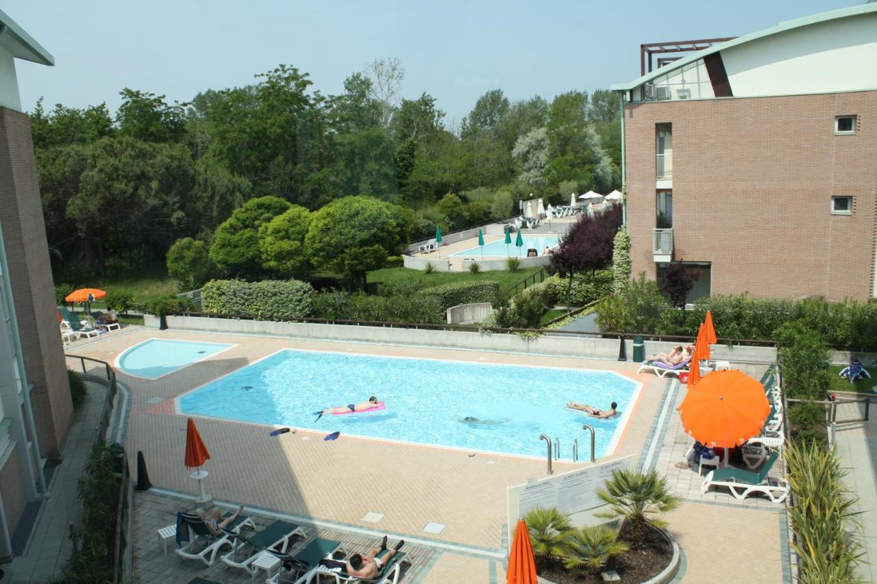 Aparthotel Residenza Al Parco Bibione Exterior foto